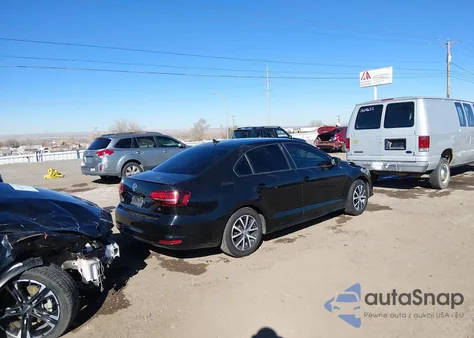 2016 Volkswagen Jetta 1.8T Sport z USA, uszkodzony, nr VIN 3VWD17AJ5GM233665